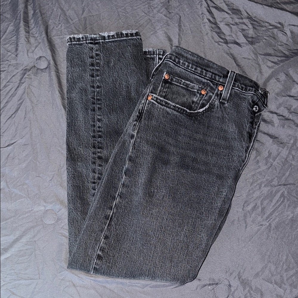 Women’s Levi’s- 501 Skinny